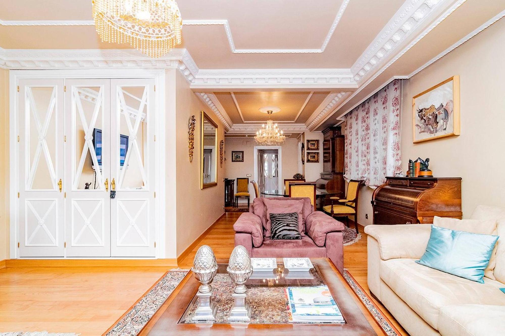 Colon Suites Мадрид Экстерьер фото